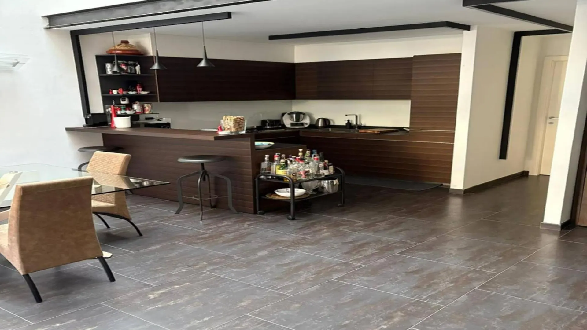 Charming Milano Apartment With 2-Way Air Con Bbq  Milan